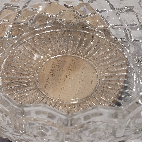 Vintage Crystal Glass Decorative Bowl Entryway Candy Dish - Picture 13 of 16